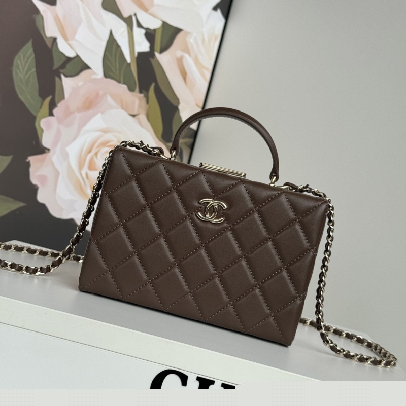 Ch*el box bags